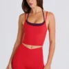 Maieu scurt Soft Active Layered în culoarea roșu căpșună