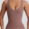 Maieu Soft Active cu decolteu în V, culoare Mocha Maieu Soft Active cu decolteu în V, culoare Mocha