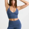Maiou din tricot gros în albastru închis spălat Maiou din tricot gros în albastru închis spălat