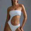 Oh Polly Swim: Costum de baie întreg, decupat și împodobit, ediția HOTFIX, în culoarea alb Oh Polly Swim: Costum de baie întreg, decupat și împodobit, ediția HOTFIX, în culoarea alb