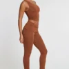 Pantaloni Anona din amestec de modal și cașmir, cu talie medie, în culoarea maro castan Pantaloni Anona din amestec de modal și cașmir, cu talie medie, în culoarea maro castan