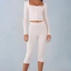 Pantaloni capri din tricot Selene, talie medie, culoare ivoriu Pantaloni capri din tricot Selene, talie medie, culoare ivoriu