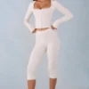 Pantaloni capri din tricot Selene, talie medie, culoare ivoriu Pantaloni capri din tricot Selene, talie medie, culoare ivoriu