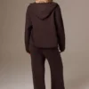 Pantaloni de jogging cu croi larg din tricot cu nervuri, culoare Pecan Pantaloni de jogging cu croi larg din tricot cu nervuri, culoare Pecan