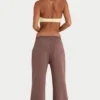 Pantaloni de jogging din jersey periat cu croi larg, culoare cacao Pantaloni de jogging din jersey periat cu croi larg, culoare cacao