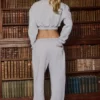 Pantaloni de jogging din jersey periat, cu croi larg, în culoarea gri melanj Pantaloni de jogging din jersey periat, cu croi larg, în culoarea gri melanj