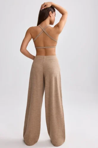 Pantaloni de jogging din material frotat cu croi larg, culoare maro mocha Pantaloni de jogging din material frotat cu croi larg, culoare maro mocha