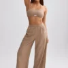 Pantaloni de jogging din material frotat cu croi larg, culoare maro mocha Pantaloni de jogging din material frotat cu croi larg, culoare maro mocha