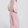 Pantaloni de jogging din tricot, cu talie medie și croi larg, în roz pal Pantaloni de jogging din tricot, cu talie medie și croi larg, în roz pal