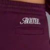 Pantaloni de jogging relaxați, cu talie medie, din jersey de bumbac moale, în culoarea strugure Pantaloni de jogging relaxați, cu talie medie, din jersey de bumbac moale, în culoarea strugure