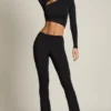 Pantaloni evazați asimetrici cu talie medie Mairead, negri Pantaloni evazați asimetrici cu talie medie Mairead, negri