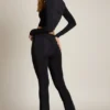 Pantaloni evazați asimetrici cu talie medie Mairead, negri Pantaloni evazați asimetrici cu talie medie Mairead, negri