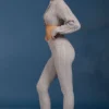 Pantaloni evazați cu pliu, cu model tricotat în stil „cable”, de culoare gri melanj Pantaloni evazați cu pliu, cu model tricotat în stil „cable”, de culoare gri melanj