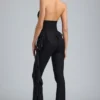 Pantaloni evazați cu talie joasă și volane metalice Reese, negri Pantaloni evazați cu talie joasă și volane metalice Reese, negri
