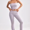 Pantaloni evazați cu tiv pliat, din tricot gros, în nuanța Dusty Lavender Pantaloni evazați cu tiv pliat, din tricot gros, în nuanța Dusty Lavender