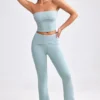 Pantaloni evazați cu tiv pliat din tricot gros, în nuanța Dusty Teal Pantaloni evazați cu tiv pliat din tricot gros, în nuanța Dusty Teal