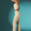 Pantaloni Fallon Petite cu talie joasă, dantelă decorată, culoare ivoriu Pantaloni Fallon Petite cu talie joasă, dantelă decorată, culoare ivoriu
