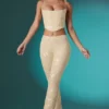 Pantaloni Fallon Petite cu talie joasă, dantelă decorată, culoare ivoriu Pantaloni Fallon Petite cu talie joasă, dantelă decorată, culoare ivoriu