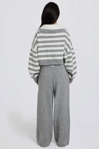 Pantaloni joggers din tricot cu talie medie și croi larg, în culoarea gri