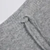 Pantaloni joggers din tricot cu talie medie și croi larg, în culoarea gri Pantaloni joggers din tricot cu talie medie și croi larg, în culoarea gri