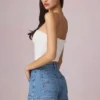 Pantaloni scurți Beata cu talie înaltă și croi în A, spălare albastru mediu Pantaloni scurți Beata cu talie înaltă și croi în A, spălare albastru mediu