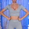 Pantaloni scurți cu nervuri, de culoare gri Pantaloni scurți cu nervuri, de culoare gri