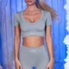 Pantaloni scurți cu nervuri, de culoare gri Pantaloni scurți cu nervuri, de culoare gri