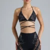 Pantaloni scurți cu talie înaltă și ornamente Bonnie, negri Pantaloni scurți cu talie înaltă și ornamente Bonnie, negri