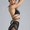 Pantaloni scurți cu talie înaltă și ornamente Bonnie, negri Pantaloni scurți cu talie înaltă și ornamente Bonnie, negri