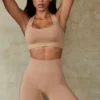 Pantaloni scurți de ciclism cu talie înaltă Define Luxe în culoarea bej Pantaloni scurți de ciclism cu talie înaltă Define Luxe în culoarea bej