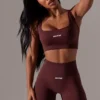 Pantaloni scurți de ciclism Super Sculpt cu talie înaltă, în culoarea burgund Pantaloni scurți de ciclism Super Sculpt cu talie înaltă, în culoarea burgund