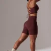 Pantaloni scurți de ciclism Super Sculpt cu talie înaltă, în culoarea burgund Pantaloni scurți de ciclism Super Sculpt cu talie înaltă, în culoarea burgund