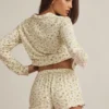 Pantaloni scurți de pijama Maphie din modal cu volane, imprimeu lămâie Pantaloni scurți de pijama Maphie din modal cu volane, imprimeu lămâie