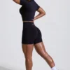 Pantaloni scurți Define Luxe cu talie înaltă, negru Pantaloni scurți Define Luxe cu talie înaltă, negru