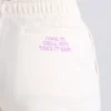 Pantaloni scurți din material de trening cu talie medie, în culoarea cojii de ou Pantaloni scurți din material de trening cu talie medie, în culoarea cojii de ou