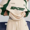 Pantaloni scurți elastici din jersey de bumbac moale, în culoarea marmoră Pantaloni scurți elastici din jersey de bumbac moale, în culoarea marmoră