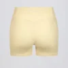 Pantaloni scurți mini cu volane în marl de culoare lămâie Pantaloni scurți mini cu volane în marl de culoare lămâie
