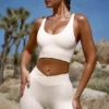 Pantaloni scurți mini FlexiRib cu talie înaltă, de culoare ivoriu
