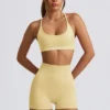 Pantaloni scurți mini fără cusături Super Sculpt în galben unt Pantaloni scurți mini fără cusături Super Sculpt în galben unt