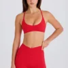 Pantaloni scurți mini Soft Active cu buzunare și talie în V, în culoarea roșu căpșună Pantaloni scurți mini Soft Active cu buzunare și talie în V, în culoarea roșu căpșună