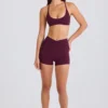 Pantaloni scurți mini Soft Active cu talie în V și buzunare, în culoarea burgund Pantaloni scurți mini Soft Active cu talie în V și buzunare, în culoarea burgund
