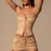 Pantaloni scurți mini Zoryelle cu talie joasă, culoare bej Pantaloni scurți mini Zoryelle cu talie joasă, culoare bej
