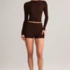 Pantaloni scurți mulati Noor Modal cu talie înaltă, în culoarea ciocolată Pantaloni scurți mulati Noor Modal cu talie înaltă, în culoarea ciocolată