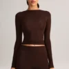 Pantaloni scurți mulati Noor Modal cu talie înaltă, în culoarea ciocolată Pantaloni scurți mulati Noor Modal cu talie înaltă, în culoarea ciocolată