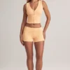 Pantaloni scurți Nina Modal cu talie medie și pliu, culoare piersică Pantaloni scurți Nina Modal cu talie medie și pliu, culoare piersică