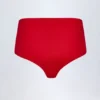 Pantaloni scurți Sabrine din jersey elastic, cu talie joasă, în roșu aprins Pantaloni scurți Sabrine din jersey elastic, cu talie joasă, în roșu aprins