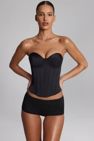 Pantaloni scurți Sabrine din jersey elastic, cu talie joasă, negri