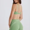 Pantaloni scurți Soft Active cu partea din față răsucită, de culoare verde Pantaloni scurți Soft Active cu partea din față răsucită, de culoare verde