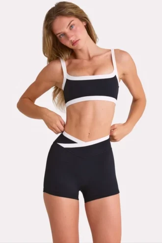 Pantaloni scurți Soft Active  în culoarea Black