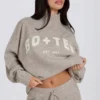 Pulover oversized din tricot moale, de culoare bej Pulover oversized din tricot moale, de culoare bej
